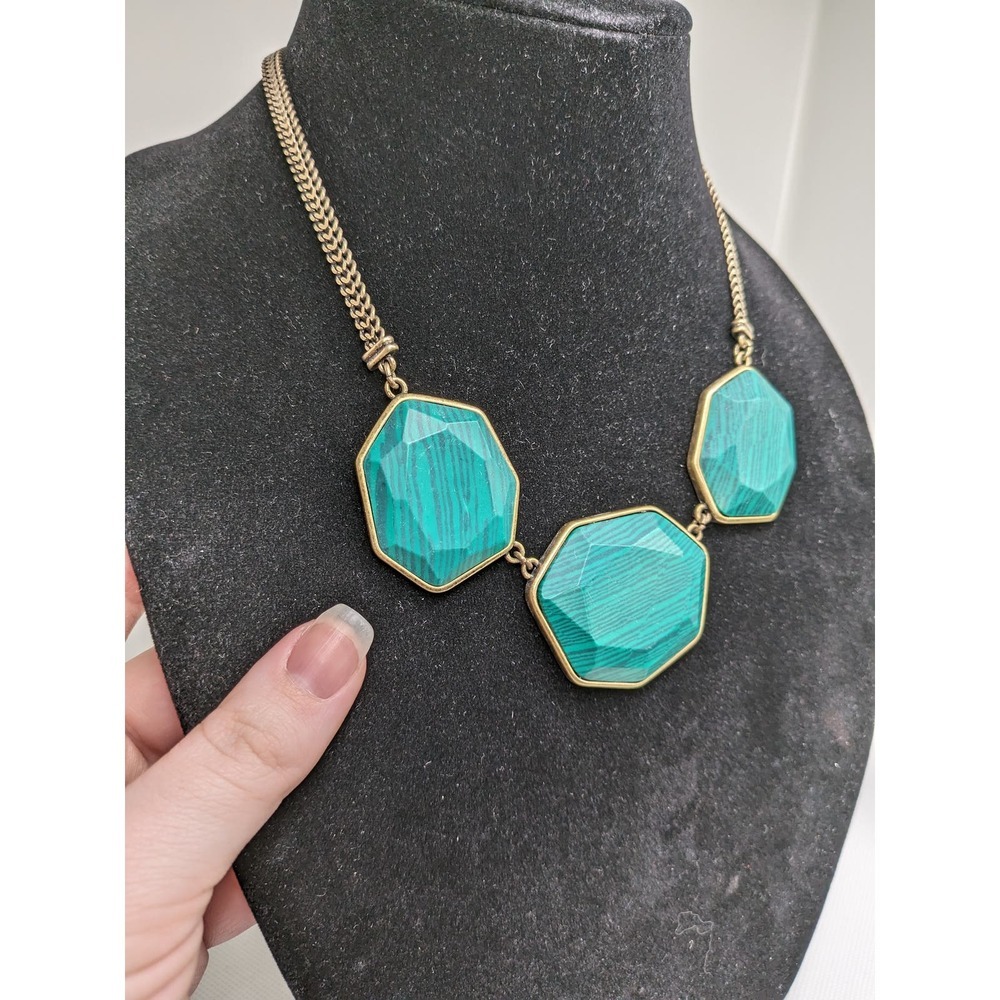 Chloe & Isabel Icelandica Statement Necklace Green Simulation Malachite - Picture 2 of 3